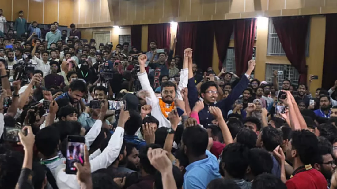 চাকসুতে ৪৪ বছর পর শিবিরের বড় জয়